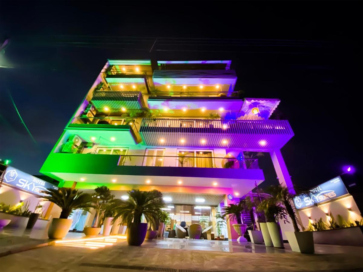 Sky Suites Gurgaon Exterior foto