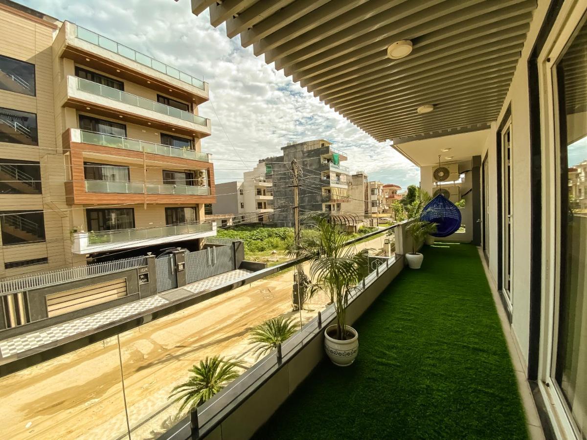 Sky Suites Gurgaon Exterior foto